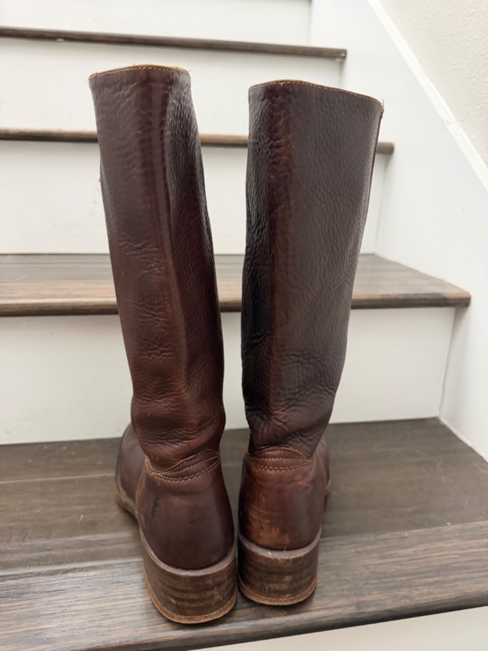 Frye Campus Boots 14l Classic Tall Brown Leather Riding Boots Sz 8.5 DISTRESSED - Picture 4 of 8